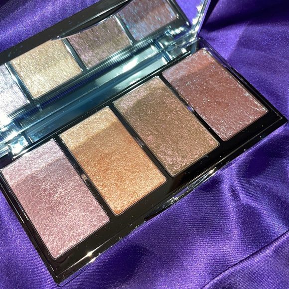 Kevyn Aucoin Kaleidochrome All Over Highlight - Picture 1 of 3